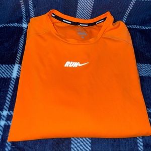 Mens XL Long Sleeve Orange Nike Dri Fit